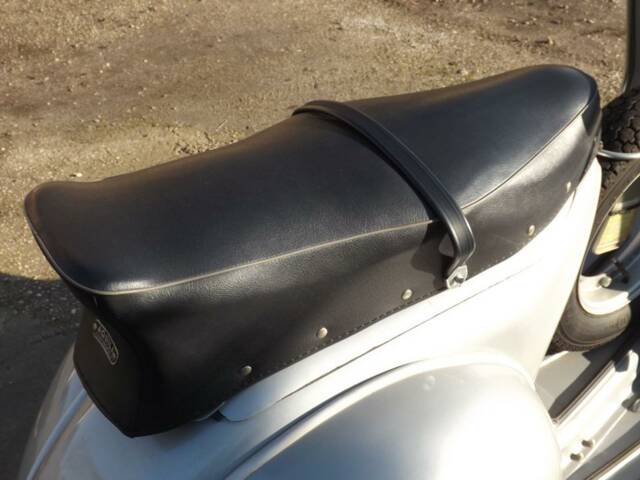 Piaggio Vespa 150 GS