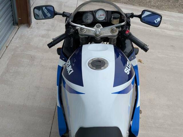 Suzuki GSX-R 750