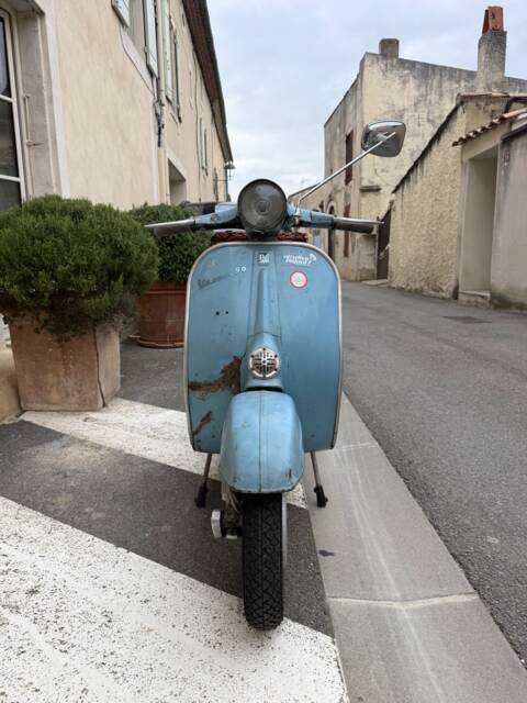 Piaggio Vespa 90