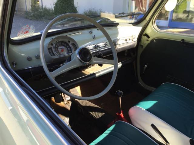 FIAT 600