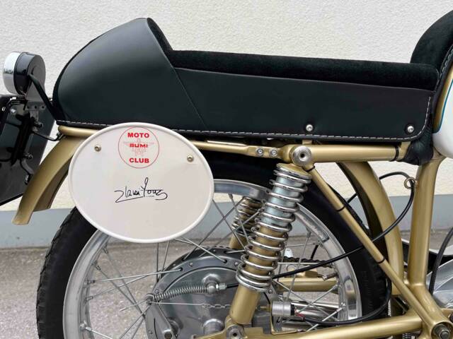 Rumi Junior Gentleman 125