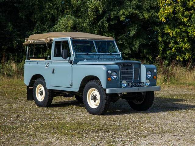 Image 1/50 of Land Rover 88 (1975)