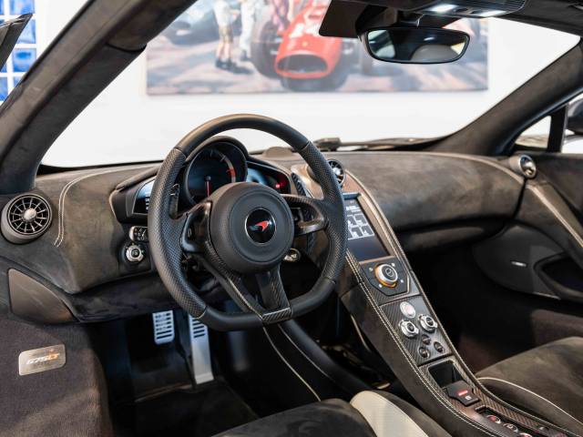 McLaren 675LT