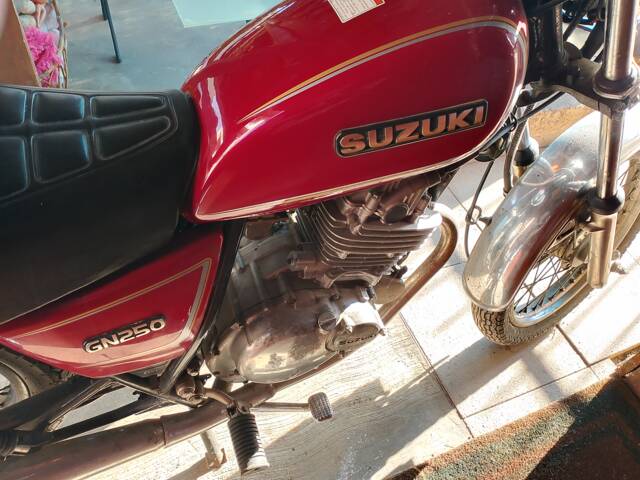 Suzuki GN 250