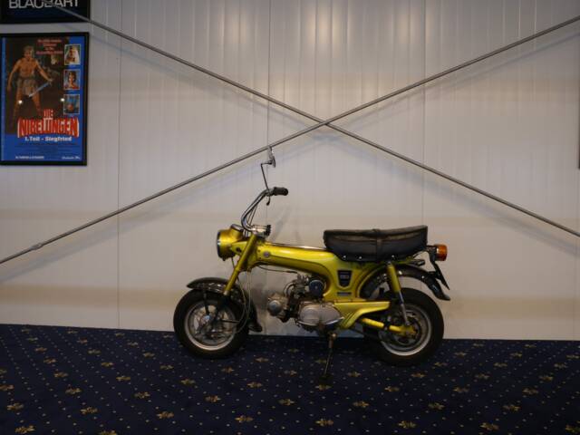 Honda ST 50 Dax