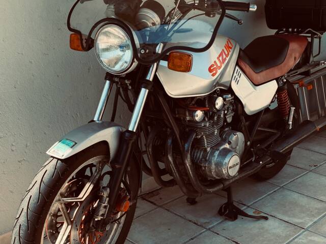 Suzuki GS 500E