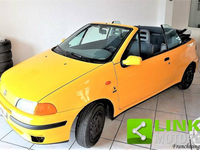 Image 1/10 of FIAT Punto Cabrio S (1996)