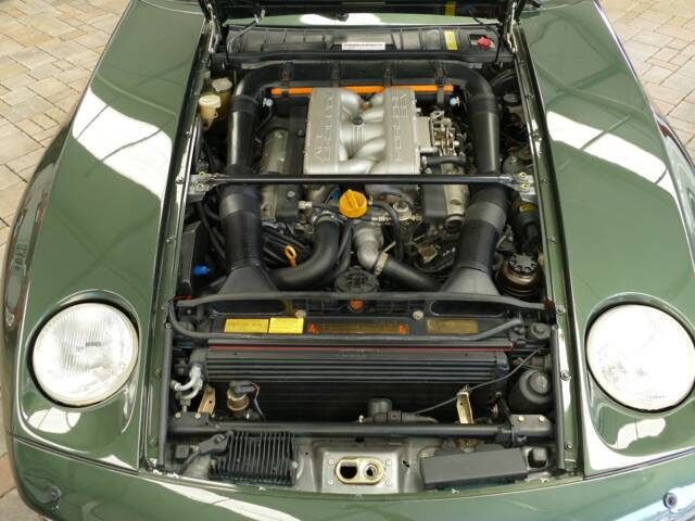 Porsche 928 S4