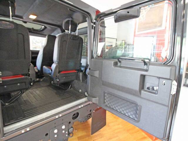 Land Rover Defender 90 Heritage