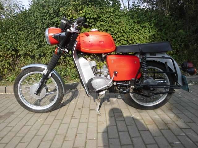 Bild 1/22 von MZ DUMMY (1985)