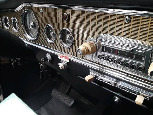 GAZ Chaika GAZ-13