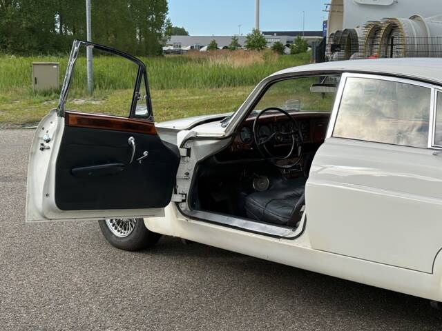 Jaguar Mk X 3.8