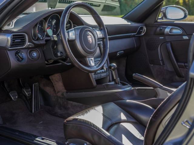 Porsche 911 Carrera 4S