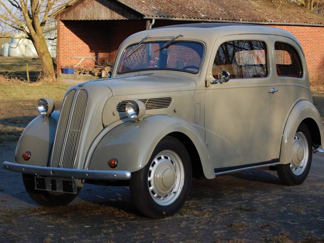 Image 1/12 de Ford Popular (1956)