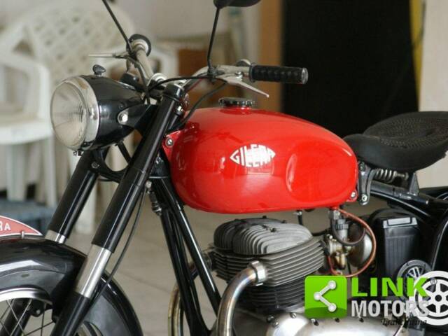 Gilera B 300