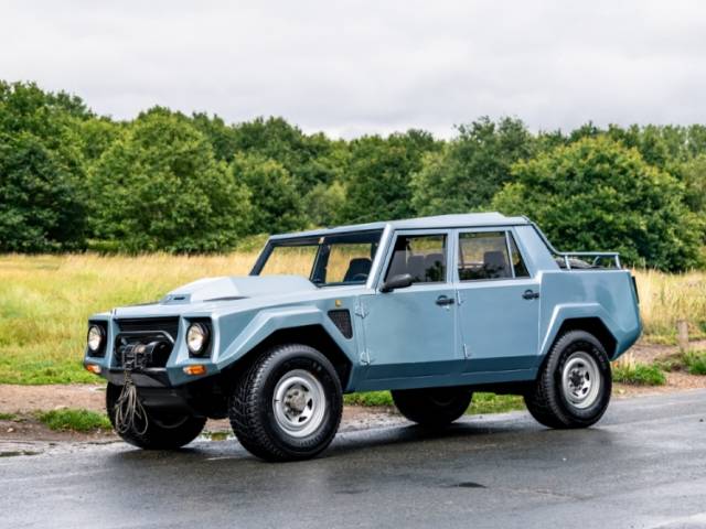 Image 1/14 de Lamborghini LM002 (1987)