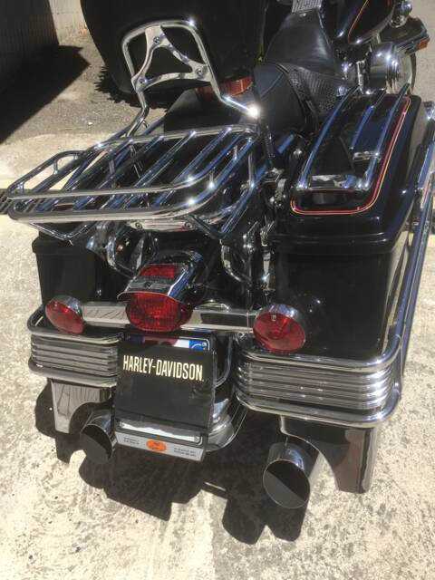 Harley-Davidson FLHTCU-SE Ultra Classic Electra Glide
