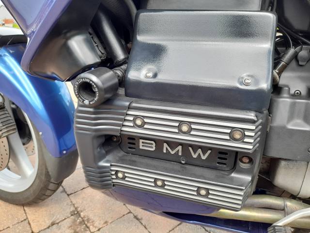 bmw k75 oil capacity