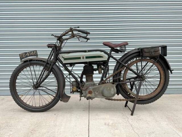 Triumph Model H