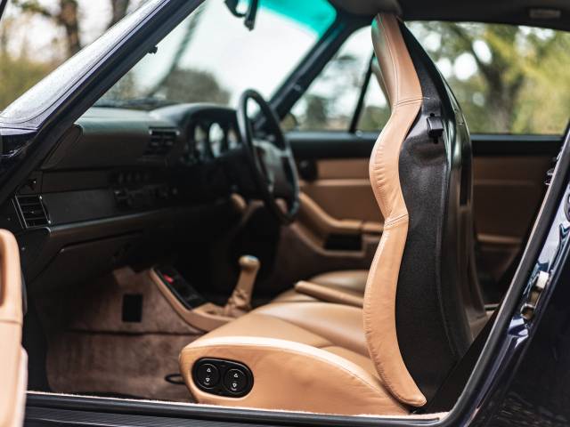 Porsche 911 Carrera 4S