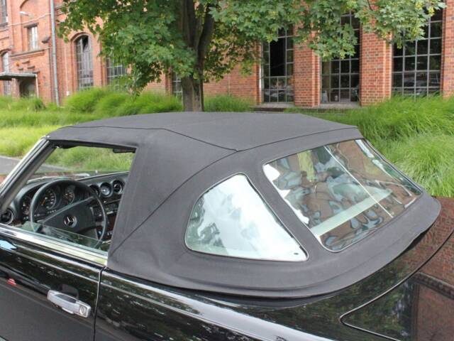 Mercedes-Benz 500 SL