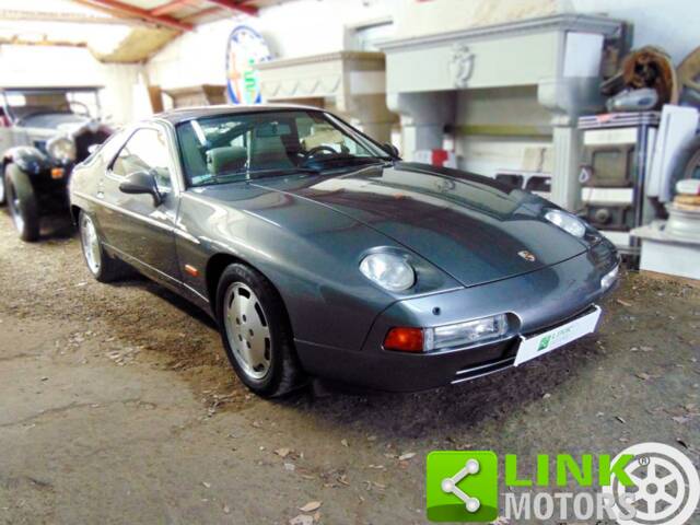 Bild 1/8 von Porsche 928 S4 (1990)