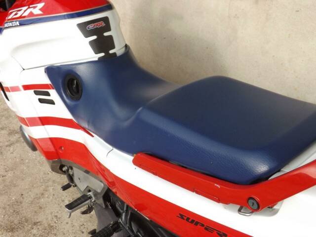 Honda CBR 1000F