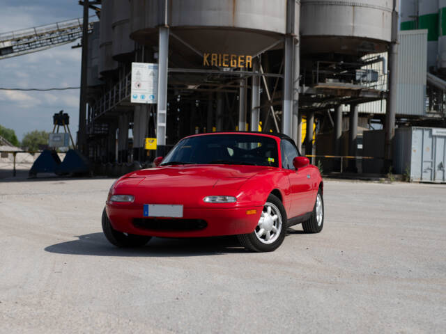 Bild 1/25 von Mazda MX 5 (1992)