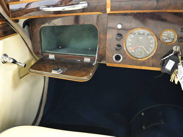 Jaguar Mk VIII
