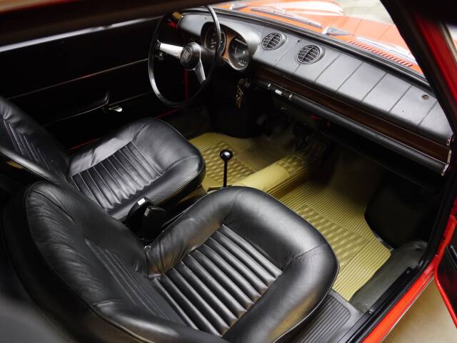 FIAT 850 Coupe