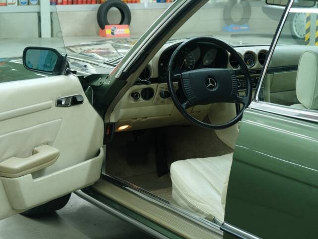 Mercedes-Benz 350 SLC