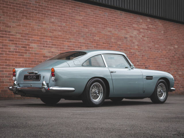 Aston Martin DB 5