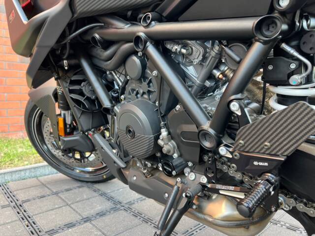 KTM 1290 Super Duke R