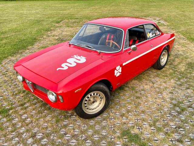 Alfa Romeo Giulia GTA 1300 Junior