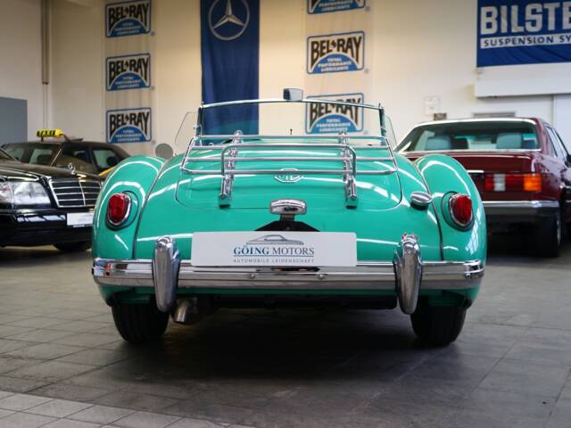 MG MGA 1500