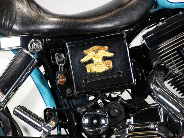 Harley-Davidson Dyna Glide Custom