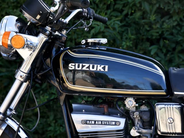 Suzuki GT 550 II