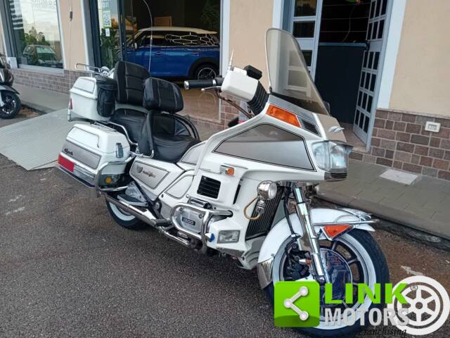 Honda GL 1200 Gold Wing Aspencade