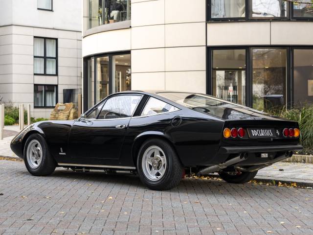 Ferrari 365 GTC/4