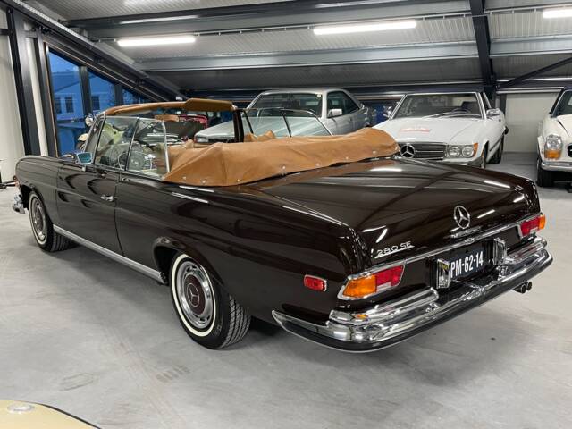 Mercedes-Benz 280 SE