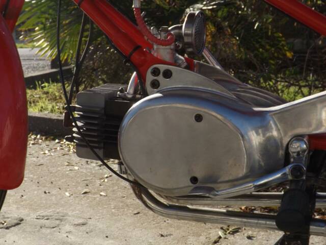 Rumi 125 Super Sport
