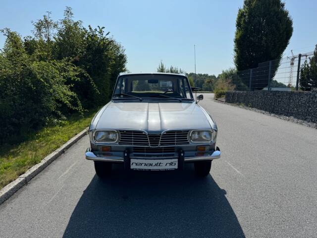 Renault R 16