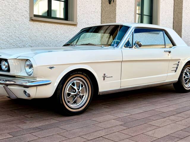 Ford Mustang 289
