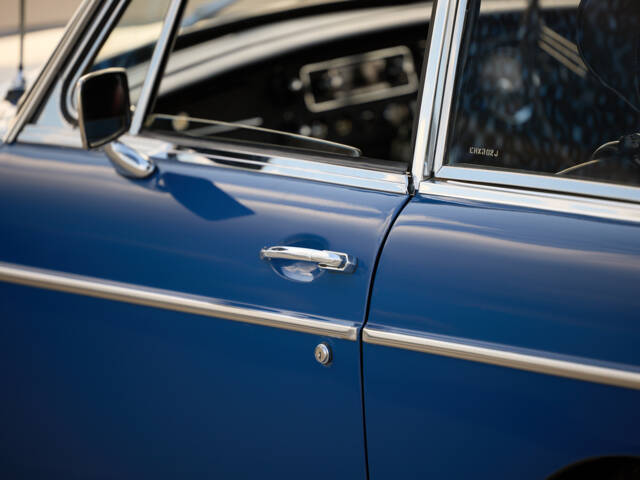 MG MGC GT