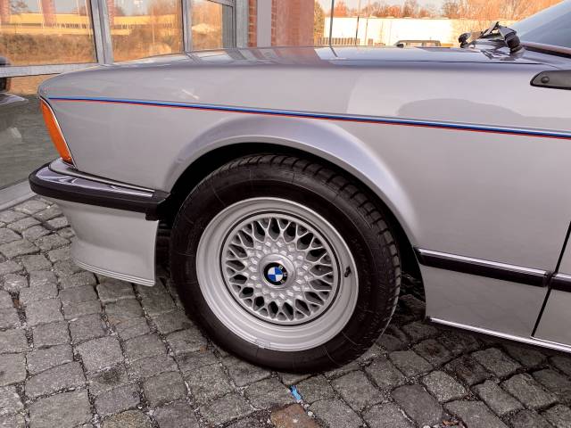 BMW M 635 CSi - BMW M635 CSi