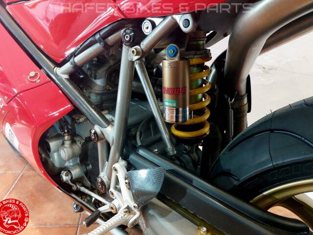 Ducati 748 S
