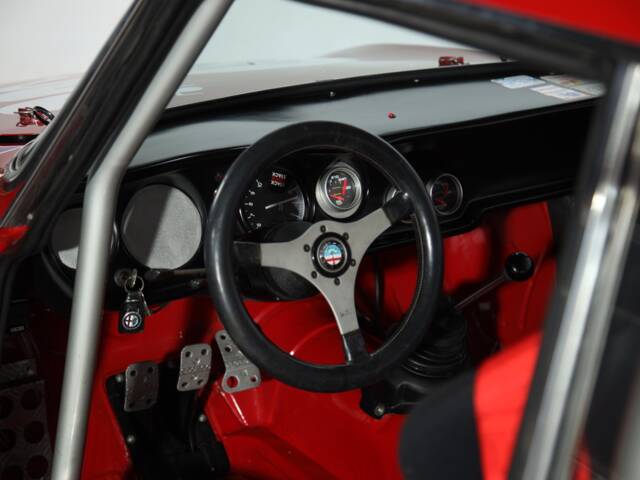Alfa Romeo Giulia GTA 1300 Junior