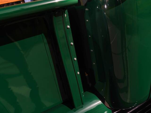 Chevrolet 3100 ½-ton Stepside