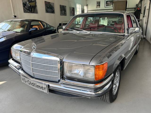 Mercedes-Benz 450 SEL