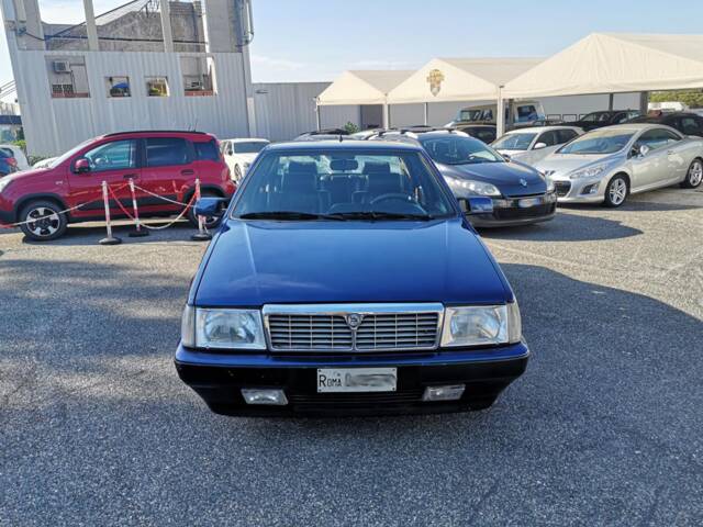 Lancia Thema 8.32